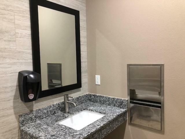 Studio 6 Lake Charles Luaran gambar
